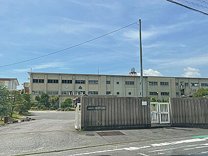 岡崎市立岩津中学校 約1780m