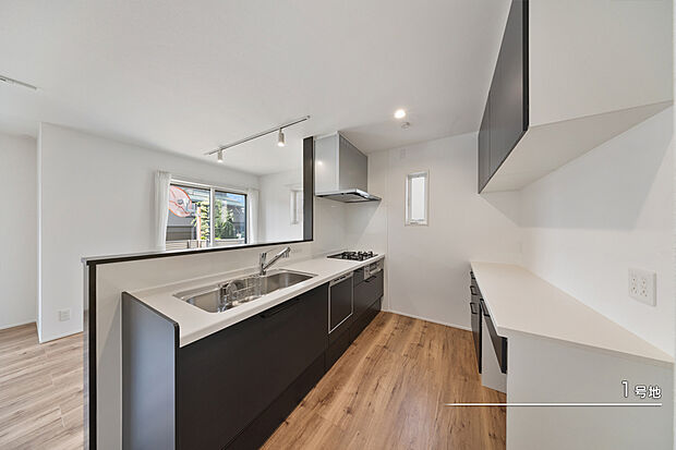 【1号地 キッチン】1号地