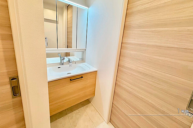 【1号地 洗面室】1号地