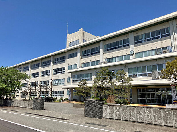 白山市立北星中学校