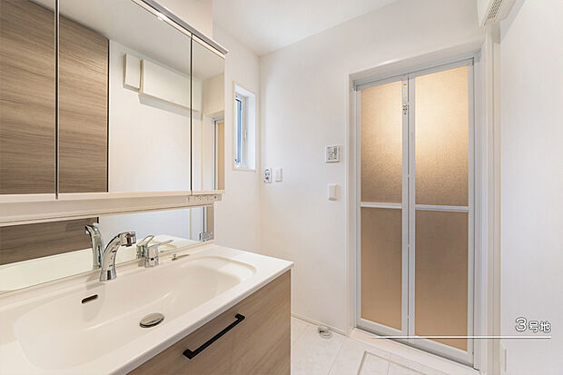 【3号地 洗面室】3号地