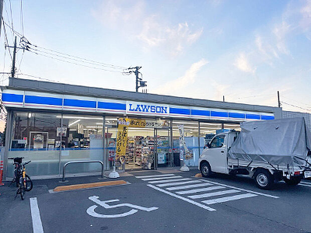 ローソン上草柳八丁目店