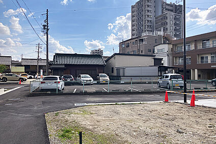 7号地 前面道路含む現地写真