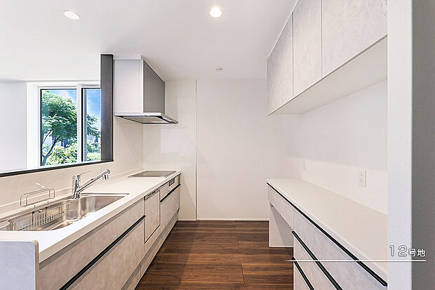 【12号地 キッチン】12号地