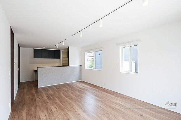 【4号地 リビング】4号地