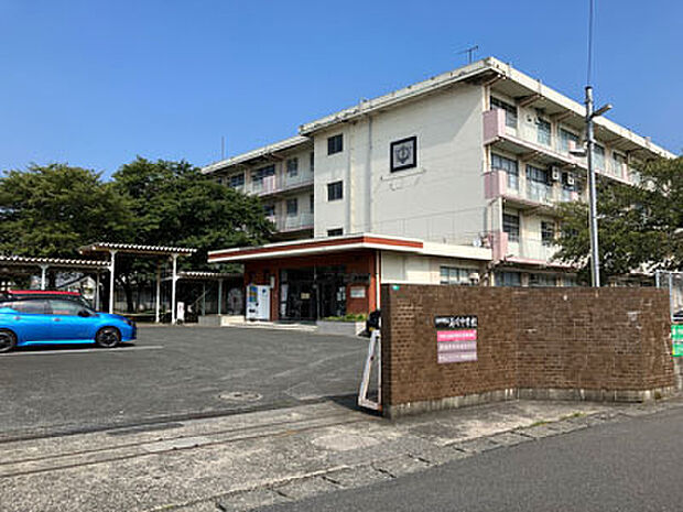 湯川中学校