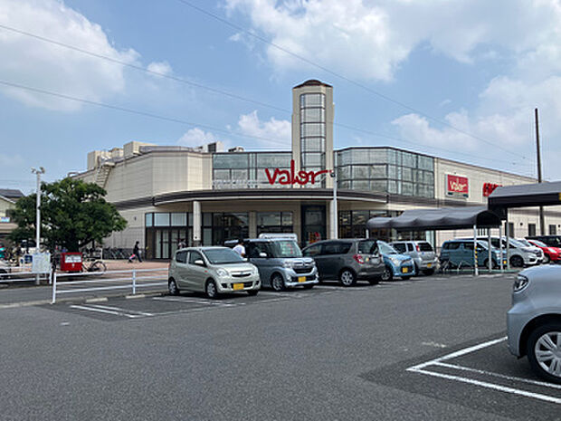 バロー 春日井西店