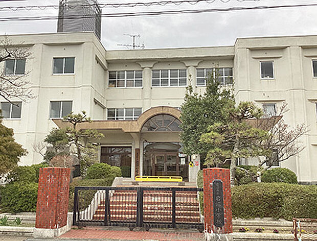 岩沼市立岩沼小学校