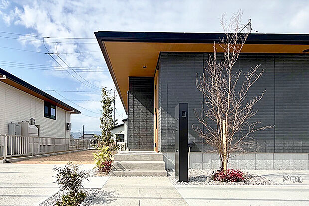 【2号地 庭・外構】2号地