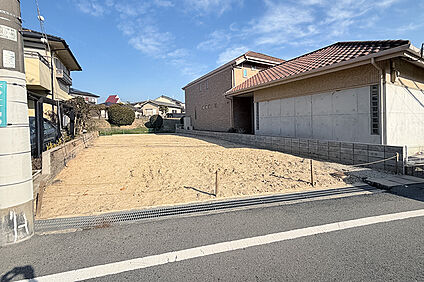 1号地 前面道路含む現地写真