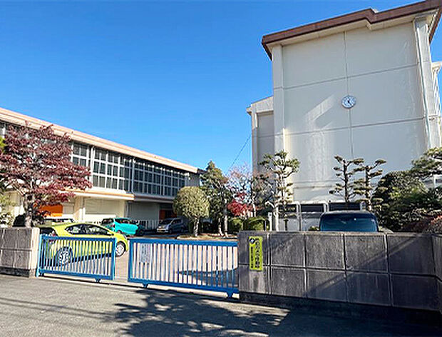 藤枝市立高洲小学校