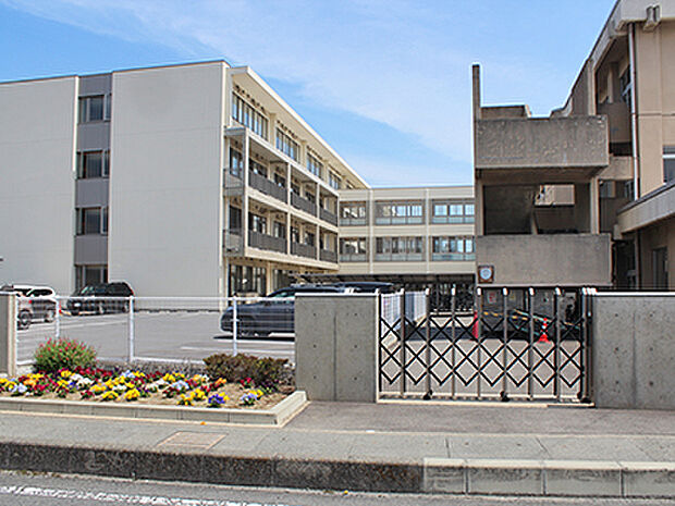 前橋市立第一中学校