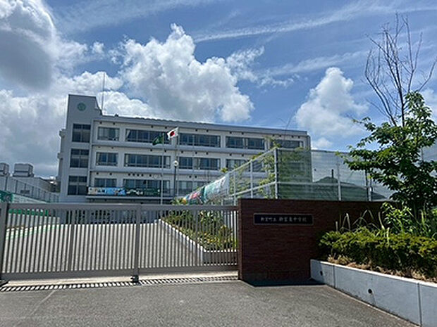 新宮町立新宮東中学校