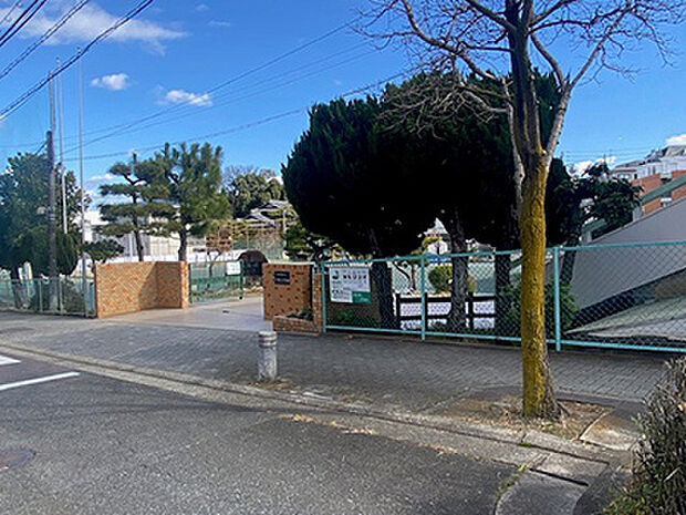 八事小学校