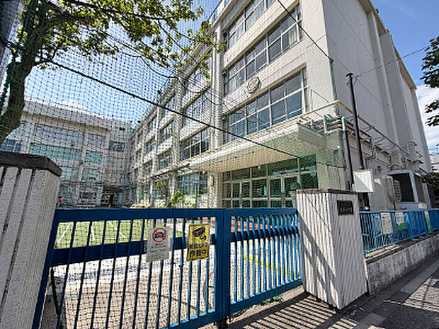 墨田区立外手小学校