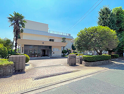 熊本市立湖東中学校 約940m