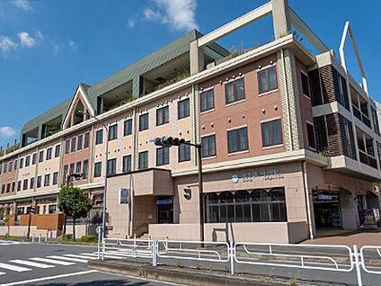 横浜市営地下鉄ブルーライン「中川」駅 約1280m