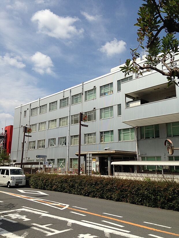 鶴見区役所