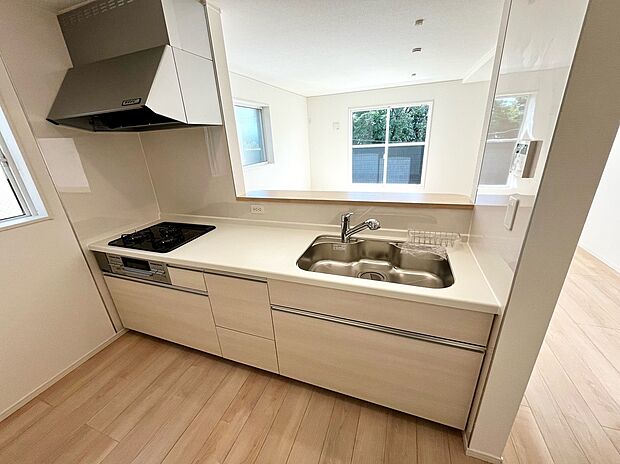 【対面キッチン】対面キッチン式のシステムキッチン