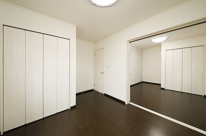 【シャルール八尾緑ヶ丘Part2　17号地モデルハウス】