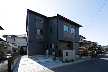 草津若草分譲住宅 外観