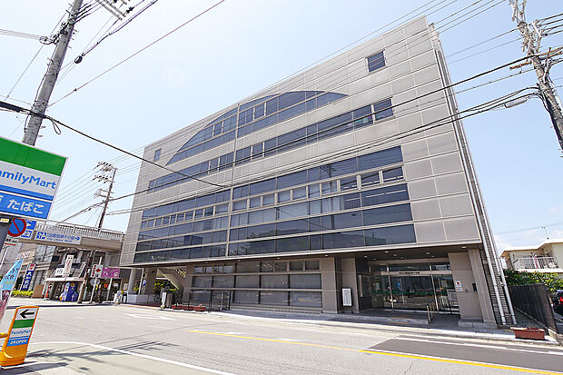 姫路市立図書館網干分館（約50m）