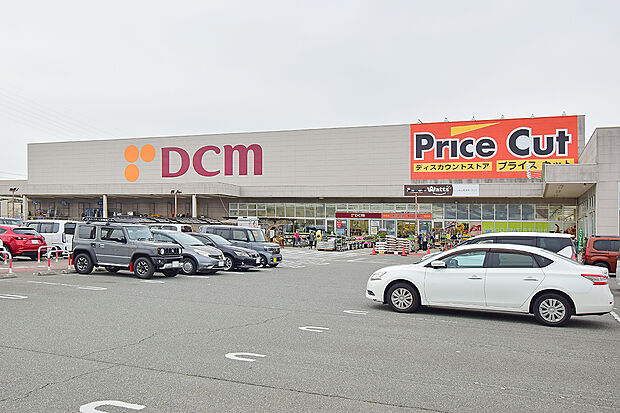 DCM明石大久保店・プライスカット明石大久保店・ワッツ（約560m）