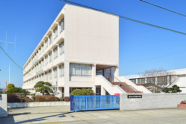 町立天満東小学校(約1,900m)