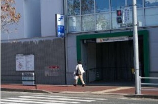 地下鉄七隈線「金山」駅（約1,080m）
