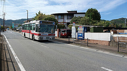 西鉄バス「野方遺跡前」停 200m(徒歩約3分)