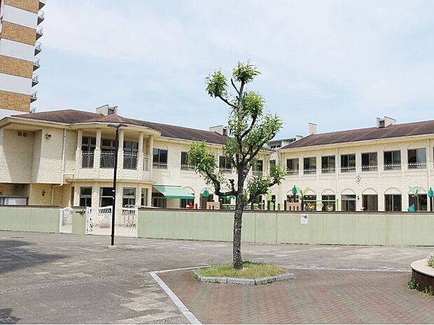 しかた保育園(約560m)