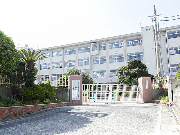 福岡市立「飯原」小学校（約410m）