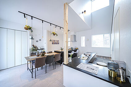 近隣MODEL HOUSE 公開中