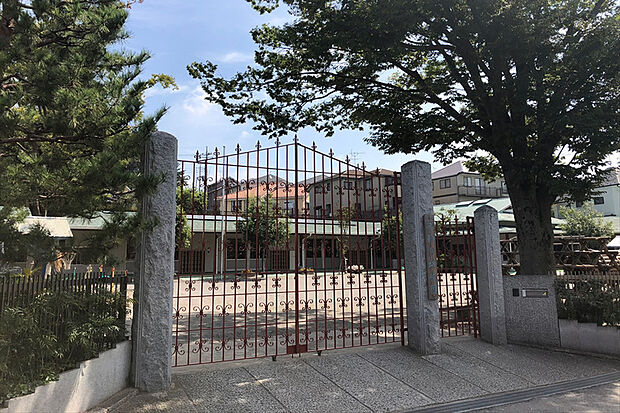 平和台幼稚園（現地より徒歩18分）