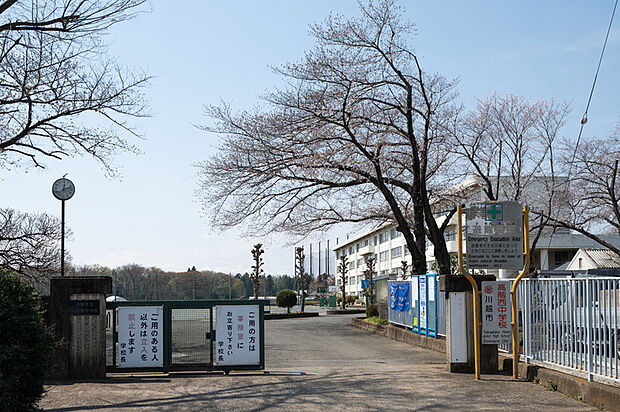 高階西中学校(現地より徒歩9分)