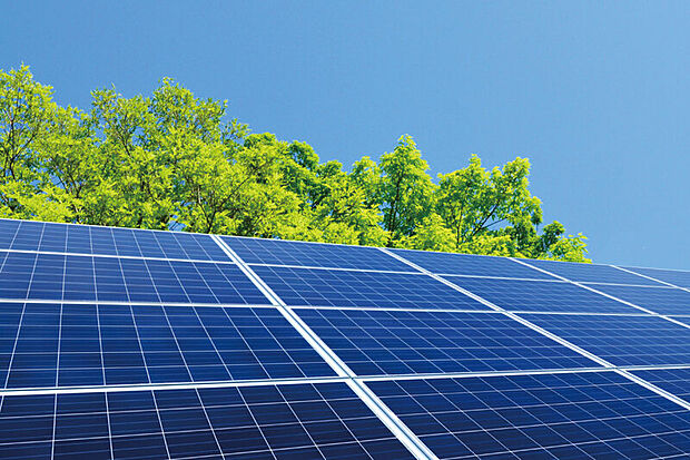 【【太陽光発電】】ポラスの中央グリーン開発と東京ガスが提供する「イグニチャーソーラーフラットプラン」は、初期費用を抑え太陽光発電を月額利用できるサービスです。日中の消費電力を太陽光で賄い、年間通して活躍します。