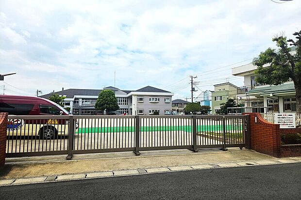 あさひ幼稚園(現地より徒歩3分)