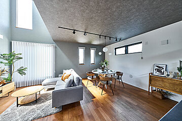 ポラスの分譲住宅 OMOIS東浦和 キャンバスリビング その他