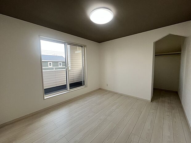 【3号棟　主寝室】