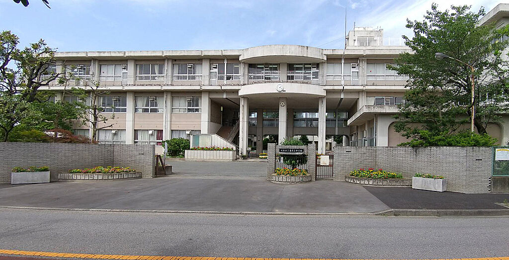 【学校】鴻巣市立赤見台中学校