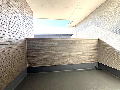 【1号棟　インナーバルコニー】