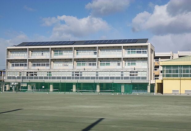 高崎市立佐野中学校（約900m）