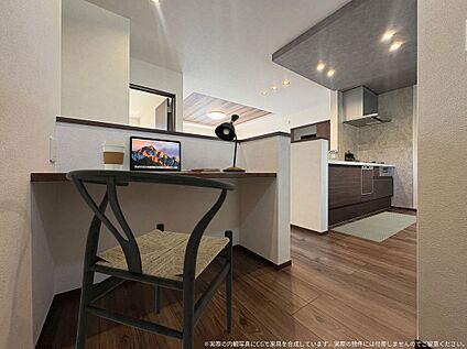 【11号棟 ファミリーラウンジ カウンター】