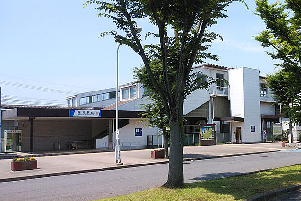 東武鉄道伊勢崎線「花崎」駅(約2,700m)