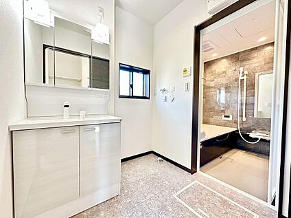 【2号棟 洗面室】