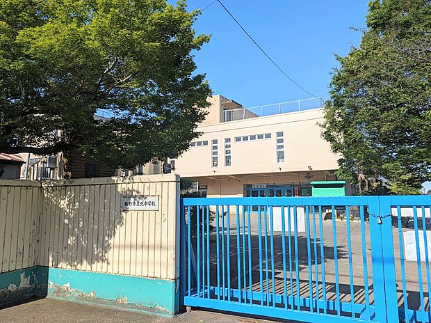 佐野市立北中学校（約1,200m）