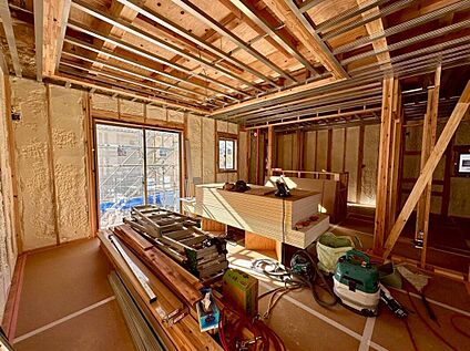 【1号棟 内観】