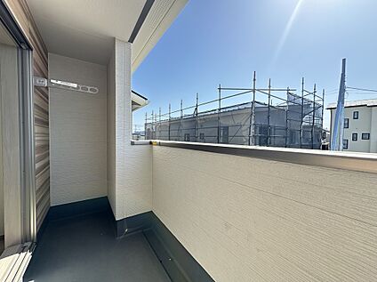 【3号棟　インナーバルコニー】