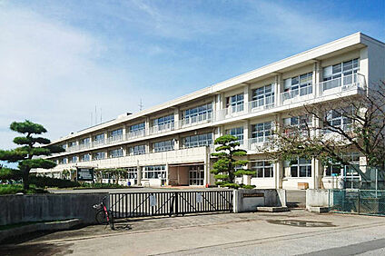 伊勢崎市立あずま南小学校 徒歩1000m