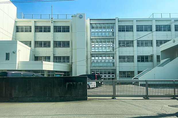 土浦市立土浦第二中学校